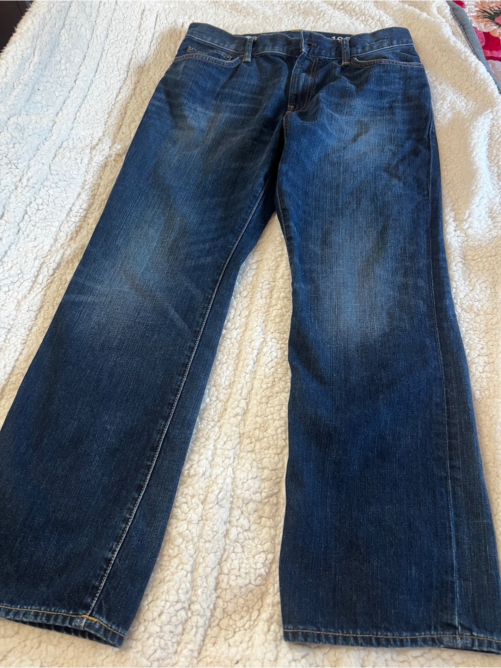 GAP 1969 Men's Classic Straight-Leg Dark denim Jeans